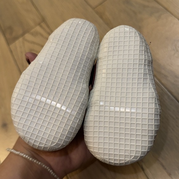 Jordan 1 crib bootie patent bred - Picture 2 of 4